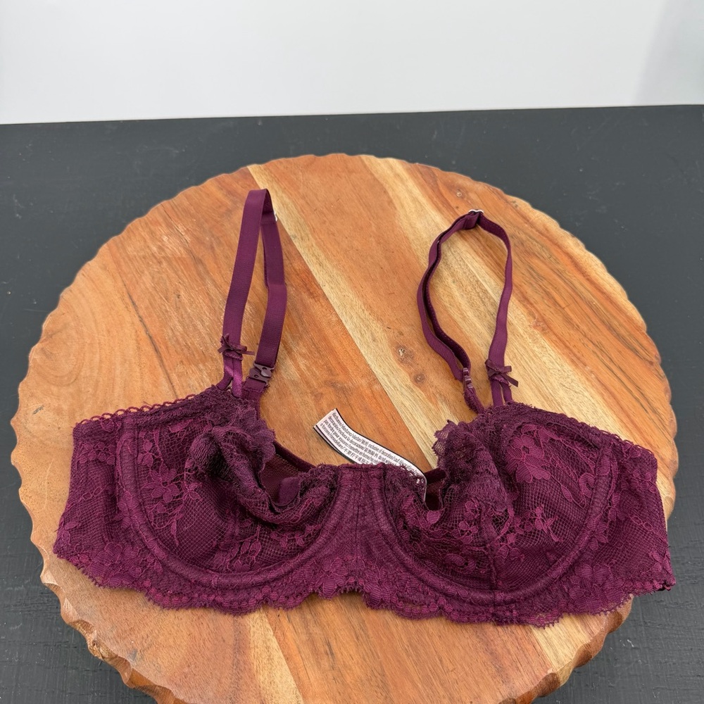 Victoria’s Secret Dream Angels Push-Up Without Padding Unlined Bra‎ 32B purple